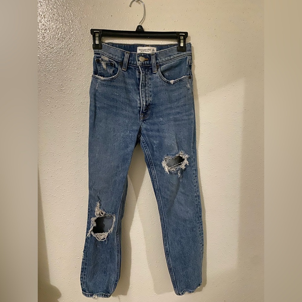 Abercrombie Mom Jeans